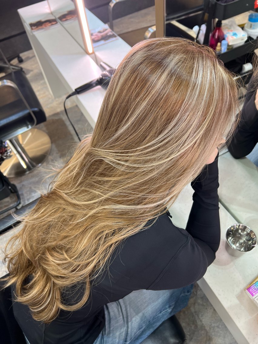 ミディアム カラー ヘアカラー ハイライト白髪ぼかし メンズパーマ渋谷のヘアスタイル