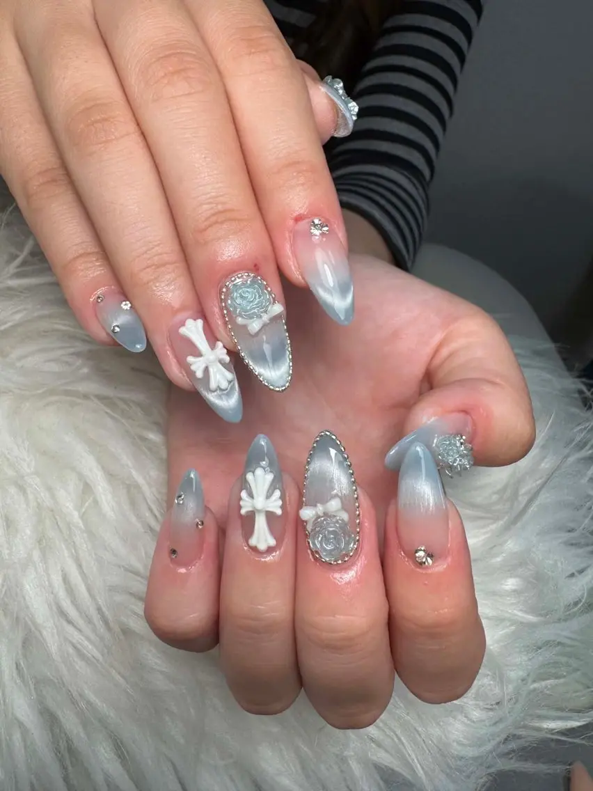 ネイル ハンドネイル Anmi Nail 新宿のネイルデザイン
