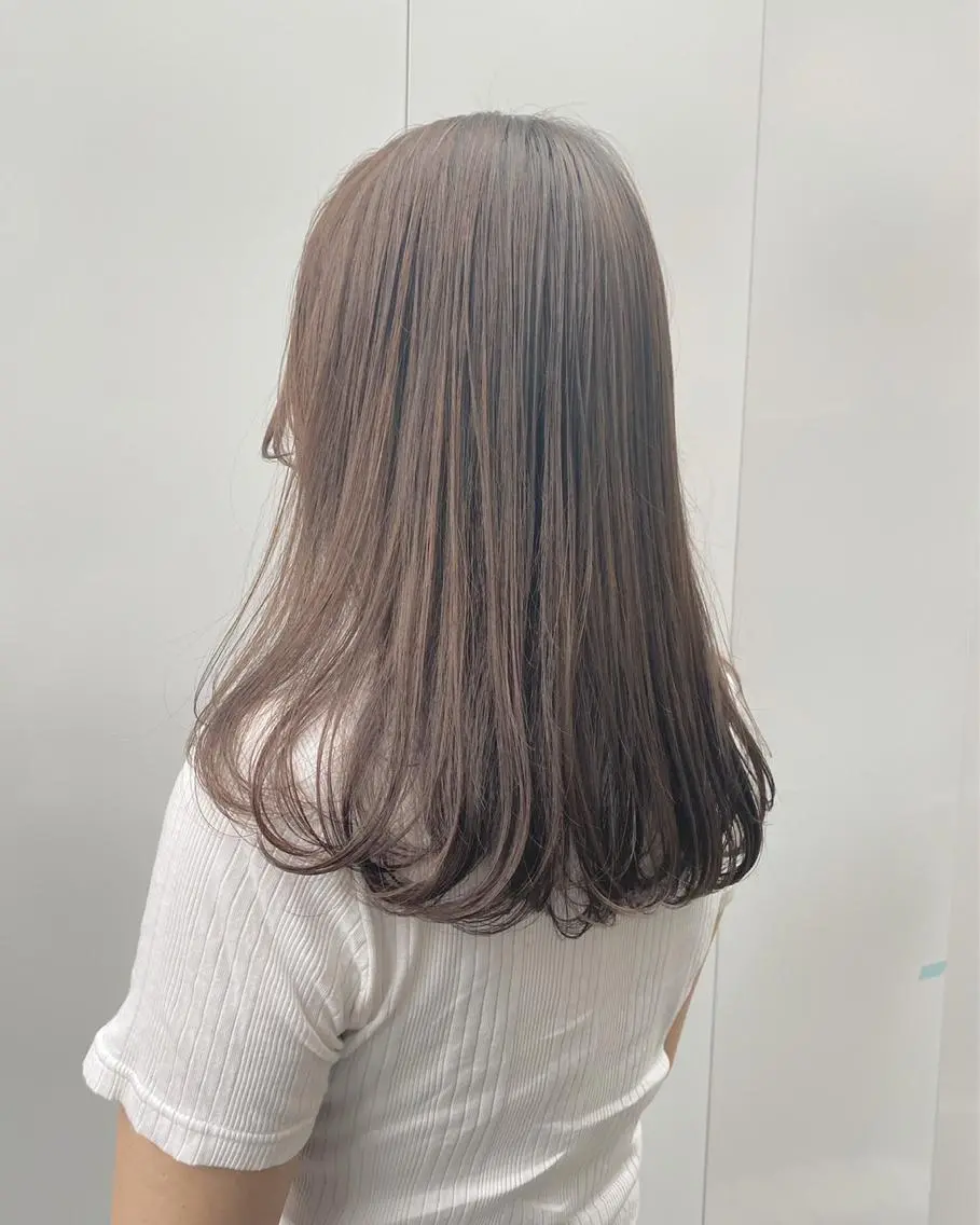 カット💇‍♀️（無料）+艶カラー🌈+ケラチンTR✨の写真