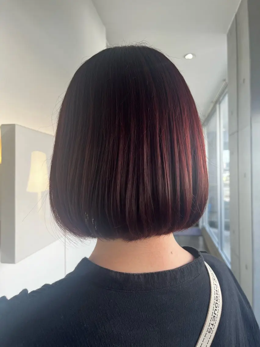 ショート おせ ちさとのヘアスタイル