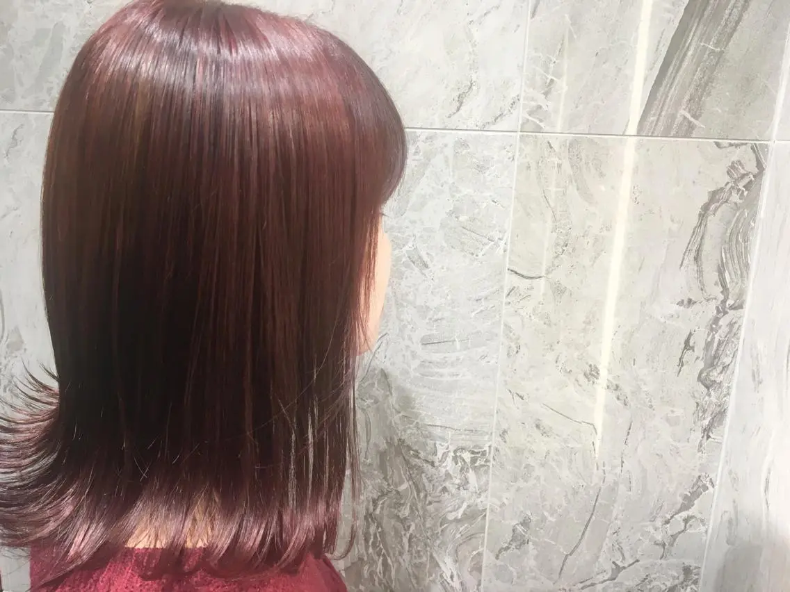 ミディアム カラー ︎︎🧸 ユリ ︎︎🧸のヘアスタイル
