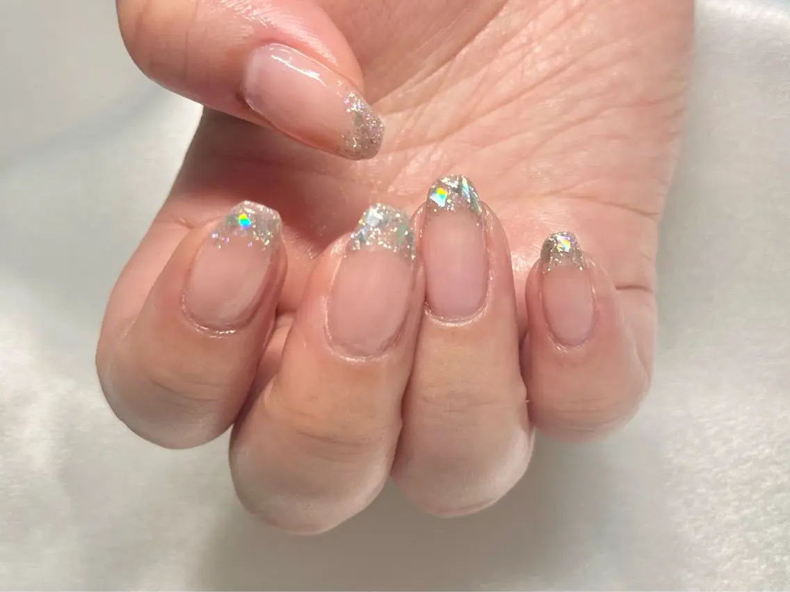ネイル フレンチネイル ガラスフレンチ miyako Studentsのネイルデザイン