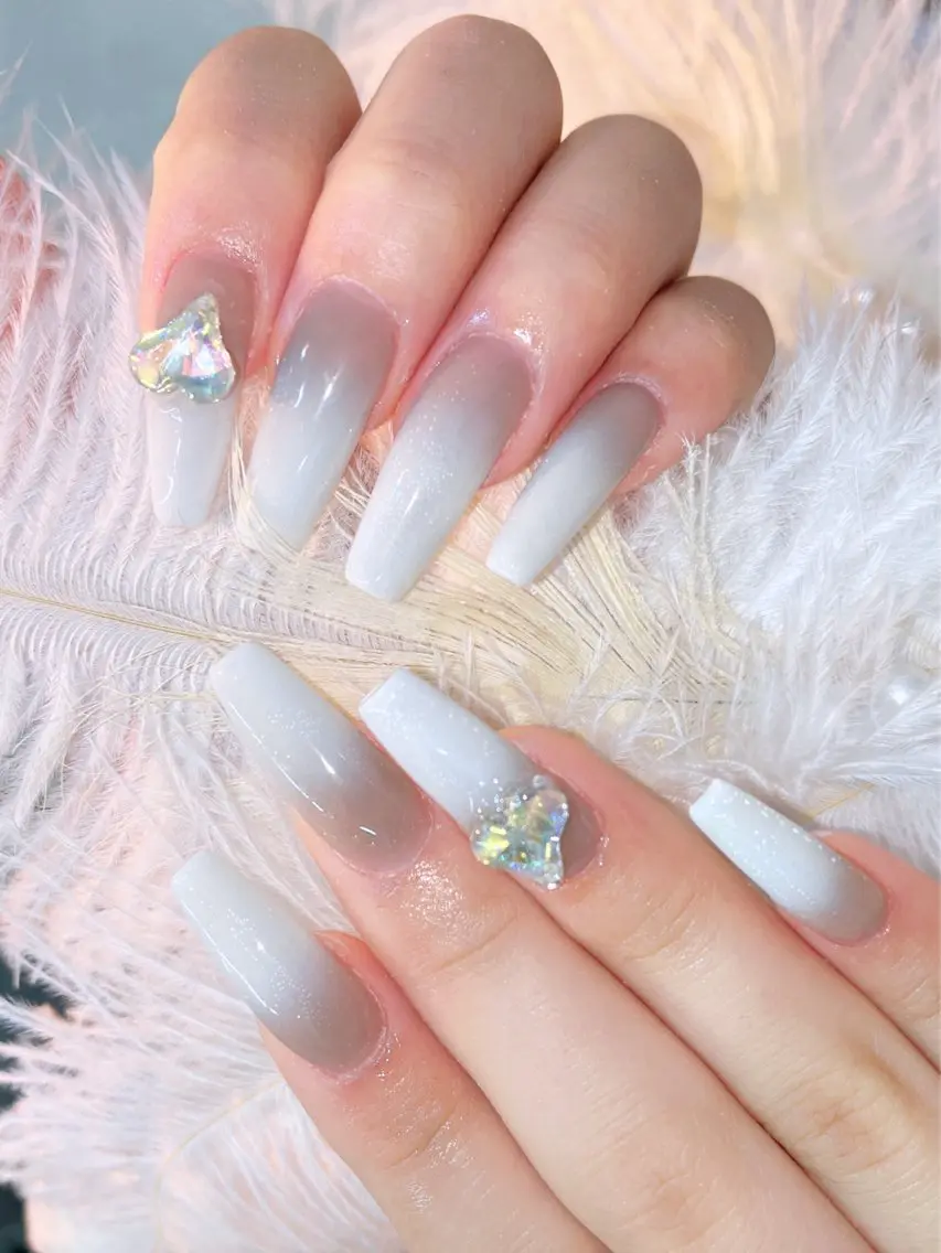 ネイル Glow Nail スカルプ専門店のネイルデザイン