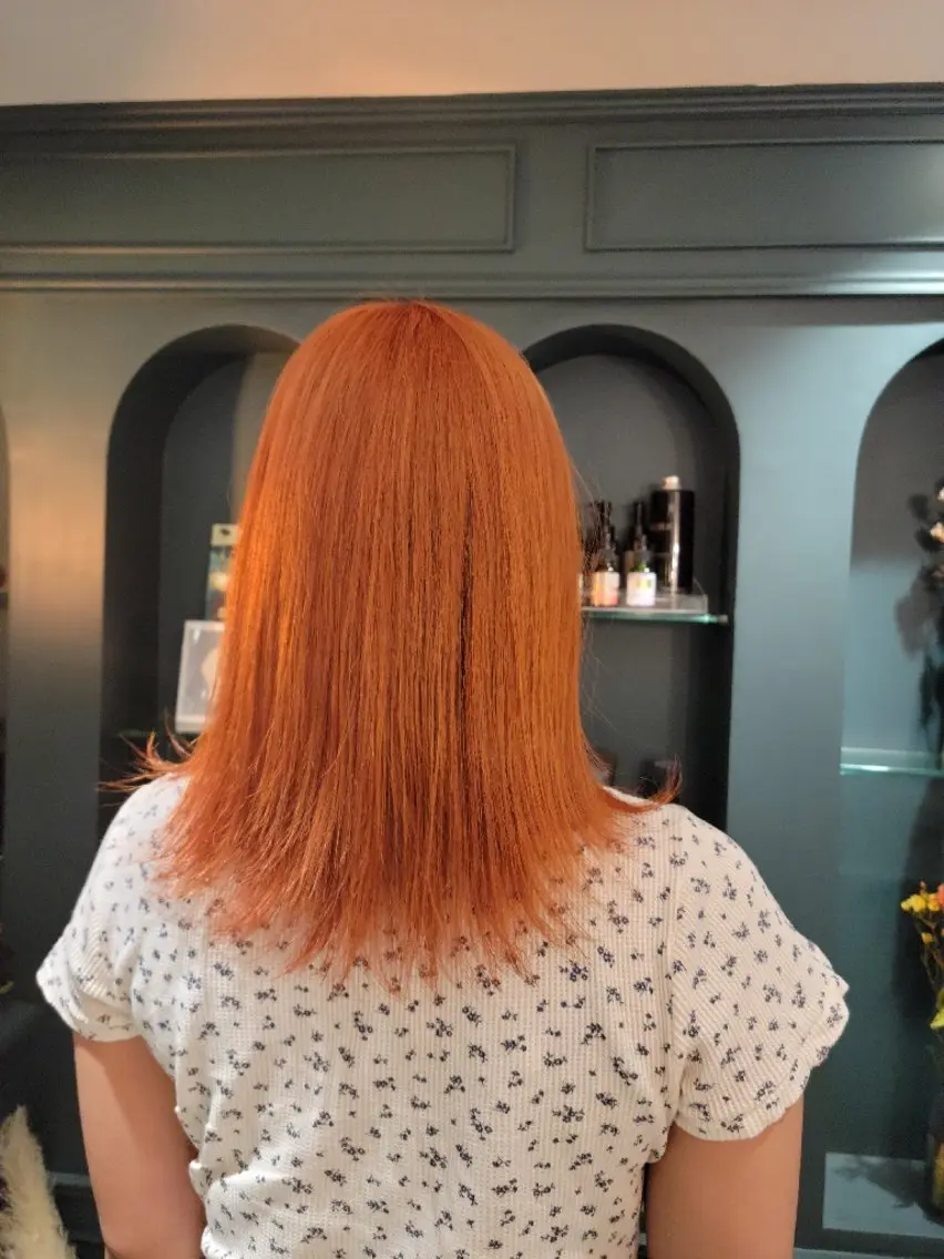 ミディアム カラー ブリーチ ヘアカラー 【メンズ/レディース ✂️】momo🌷のヘアスタイル