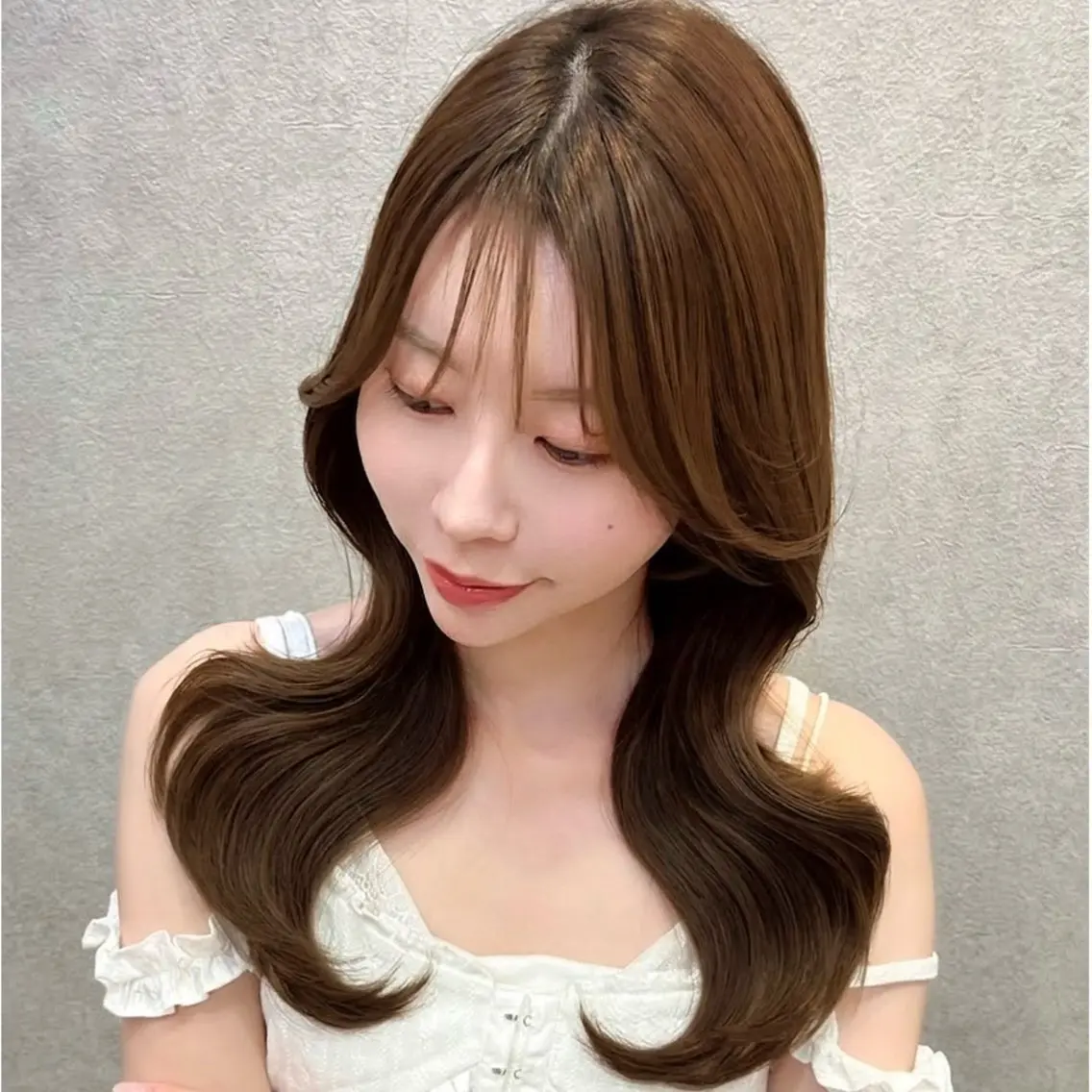 セミロング カット ヘアカラー トリートメント 韓国🎀レイヤー/艶 髪/縮毛矯正/ユリナのヘアスタイル