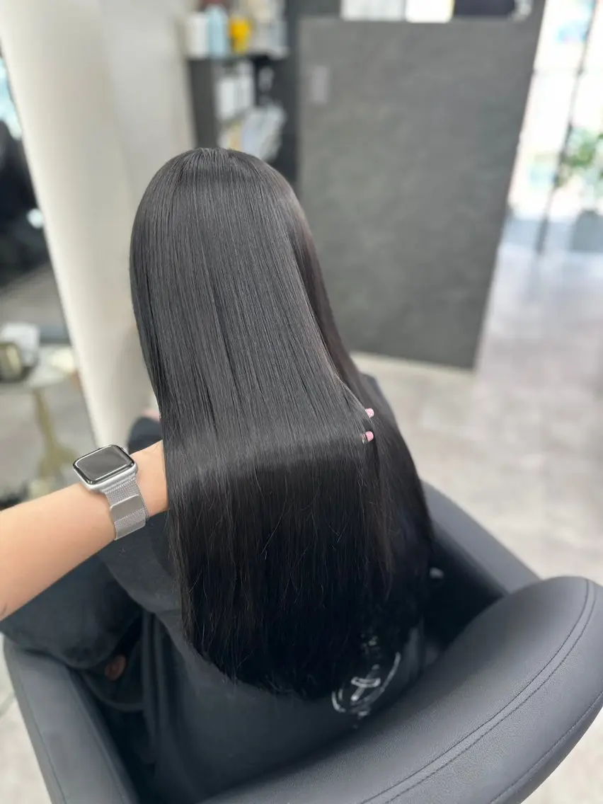 ロング カラー パーマ カット 縮毛矯正 縮毛矯正/艶カラー /髪質改善/なんばのヘアスタイル