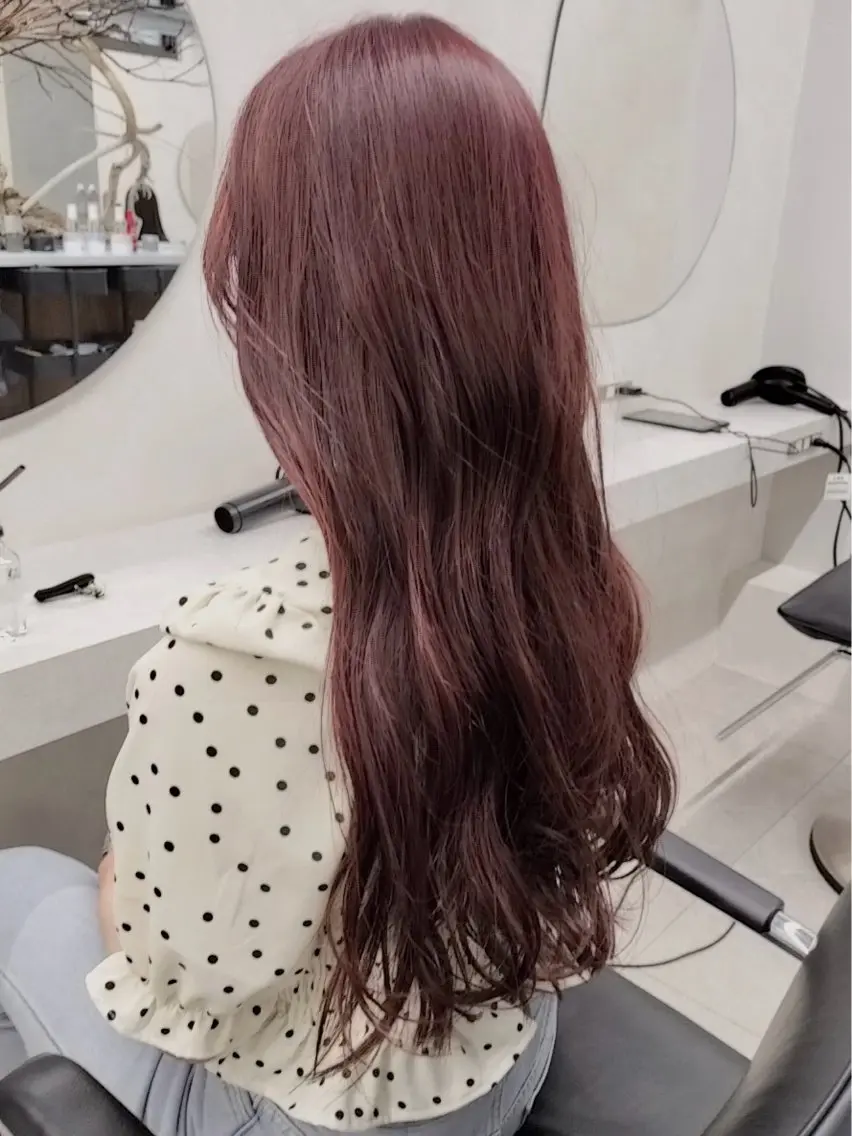 ロング カラー ブリーチ 透明感カラー ダブルカラー ブリーチなしカラー 顔周りカット 新島 涼のヘアスタイル