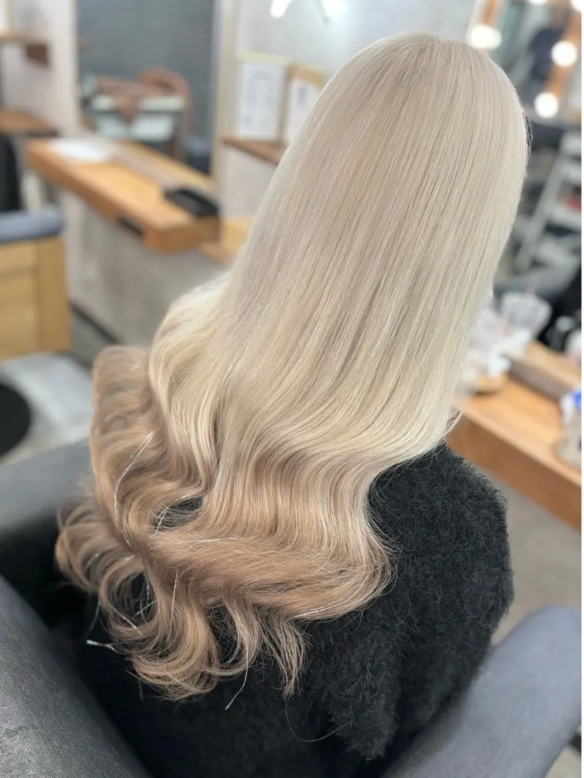 ロング カット ヘアカラー トリートメント エクステ 🦋 SHION 🦋のヘアスタイル