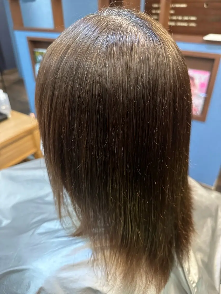 セミロング カット 縮毛矯正 トリートメント 🎀Kubu🍀 Natsumu🎀のヘアスタイル