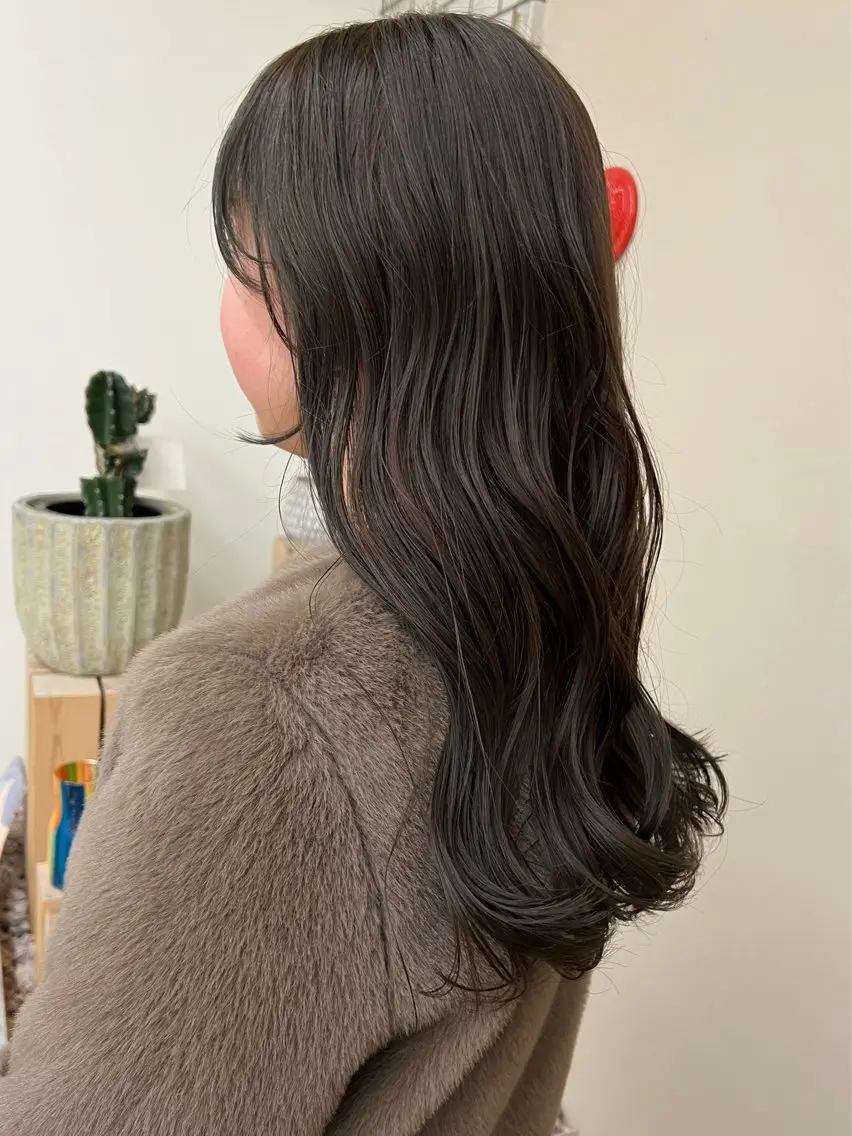 ロング カラー 矢場町/栄/上前津/ 佐藤祐希のヘアスタイル