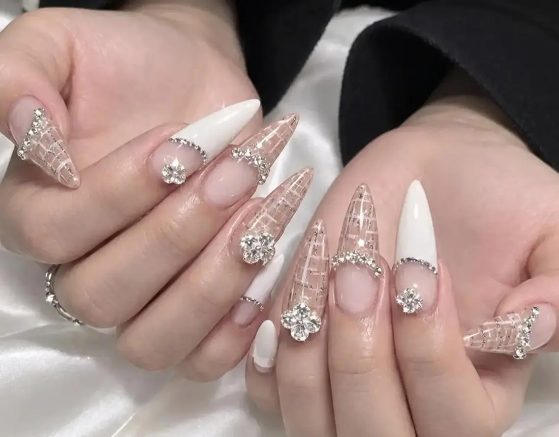 ネイル オーロラネイル チークネイル フットネイル ジェルネイル 韓国ネイル ハンドネイル Sakura h.babynailのネイルデザイン