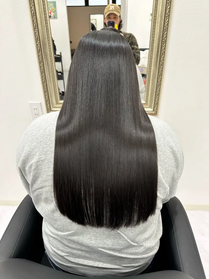 ロング 髪質改善 なるお 髪質改善ストレートのヘアスタイル