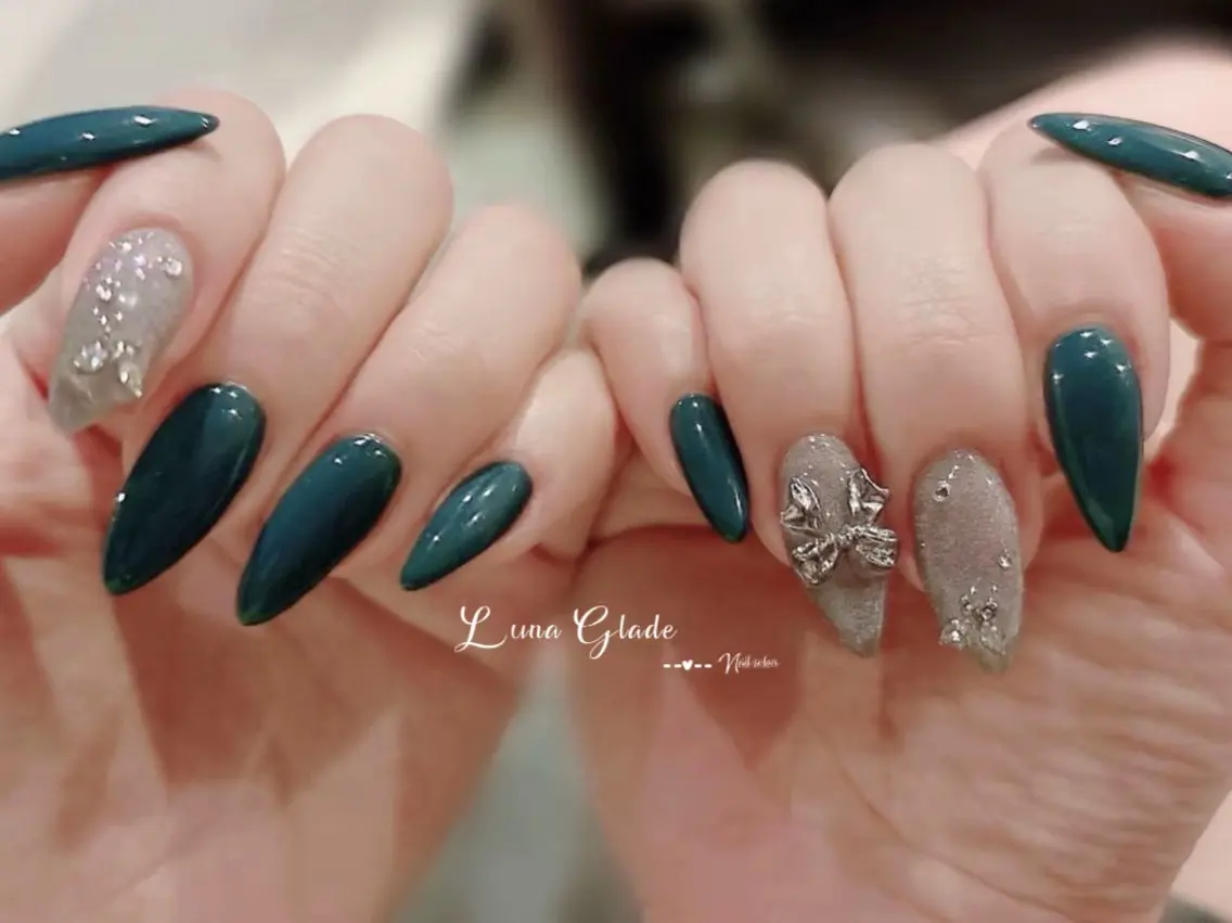 ネイル ハンドネイル Luna Gladeのネイルデザイン