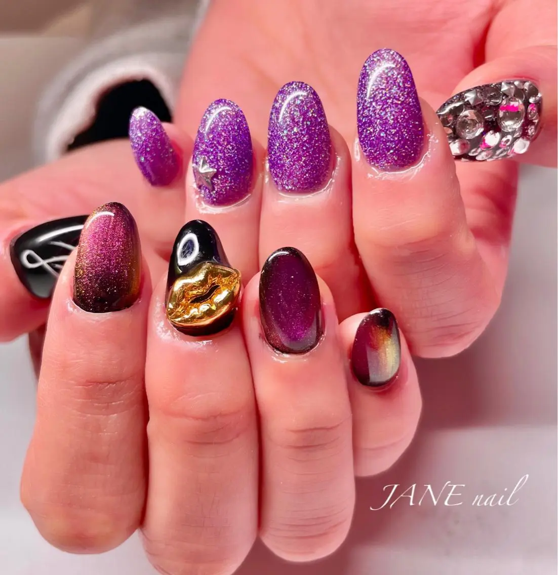 ネイル フットネイル ロングネイル パープル スカルプネイル バレンタイン ハンドネイル Nail Salon JANEのネイルデザイン