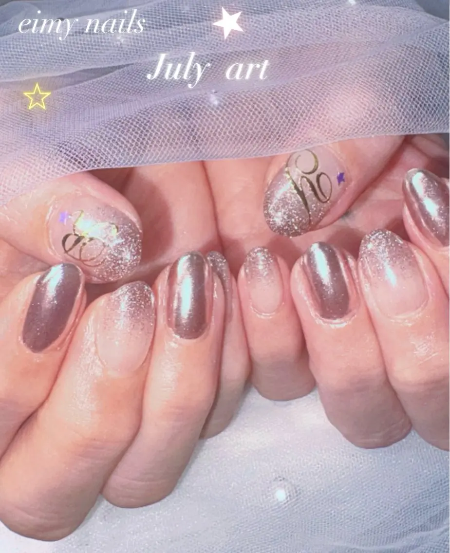 ネイル アートネイル グラデーション ラメ(グリッター) ラメグラデーション ミラーネイル ハンドネイル eimy nails♡のネイルデザイン