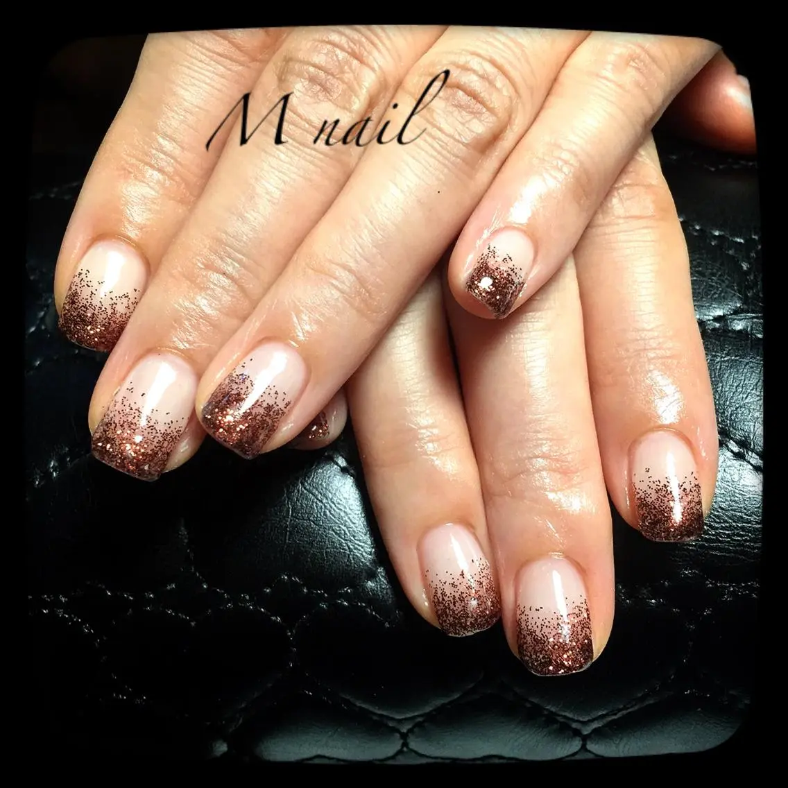 ネイル フレンチネイル ゴールド ラメ(グリッター) M nail 市原市ちはら台のネイルデザイン
