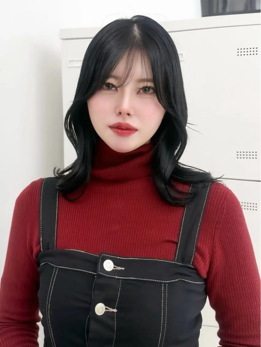 セミロング カラー ヘアアレンジ カット ヘアカラー トリートメント ヘッドスパ ヘアセット 縮毛矯正🤍 盛れるボブ/ひかりのヘアスタイル