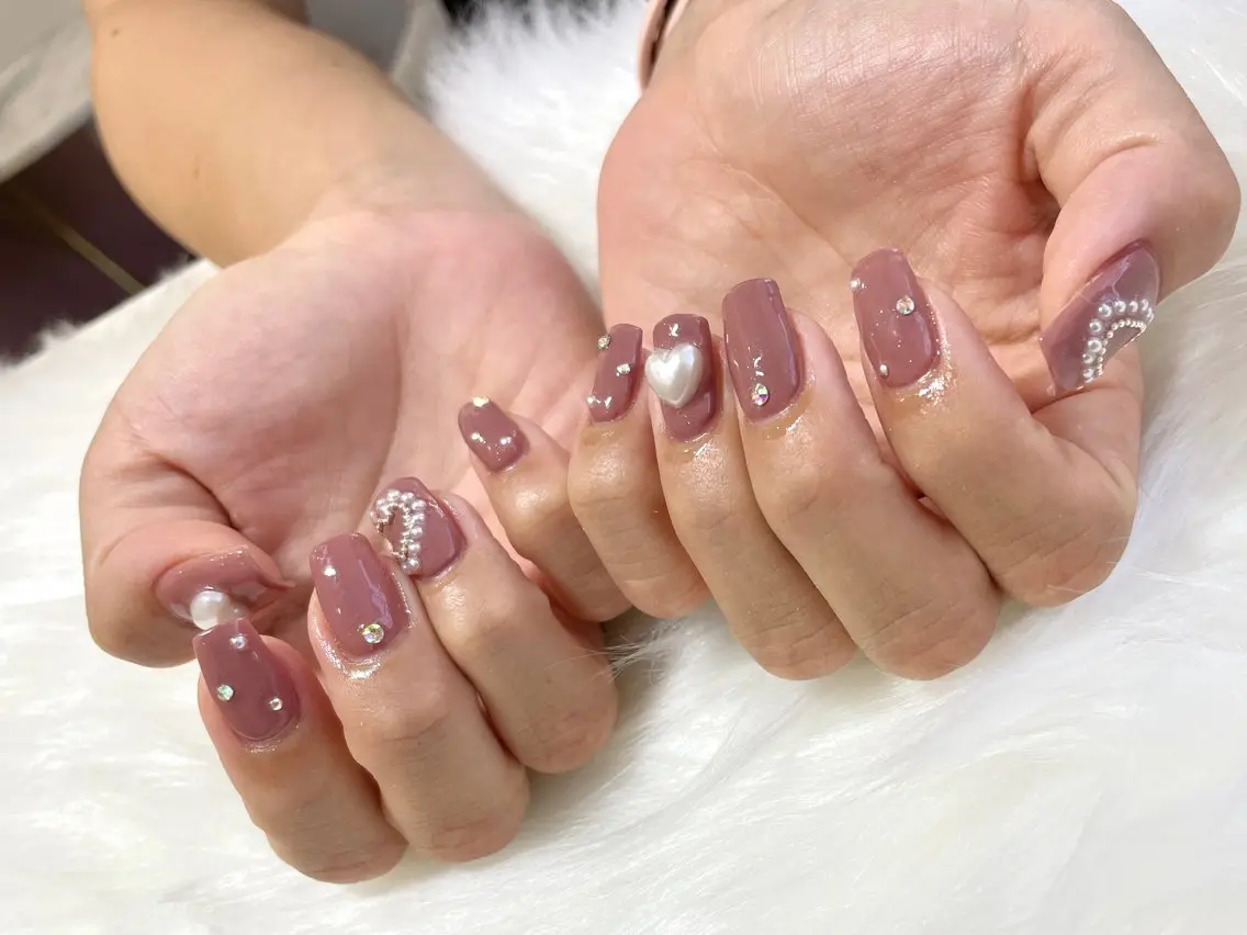 ネイル Neige‪𓂃ai ＊梅津 / 松尾のネイルデザイン