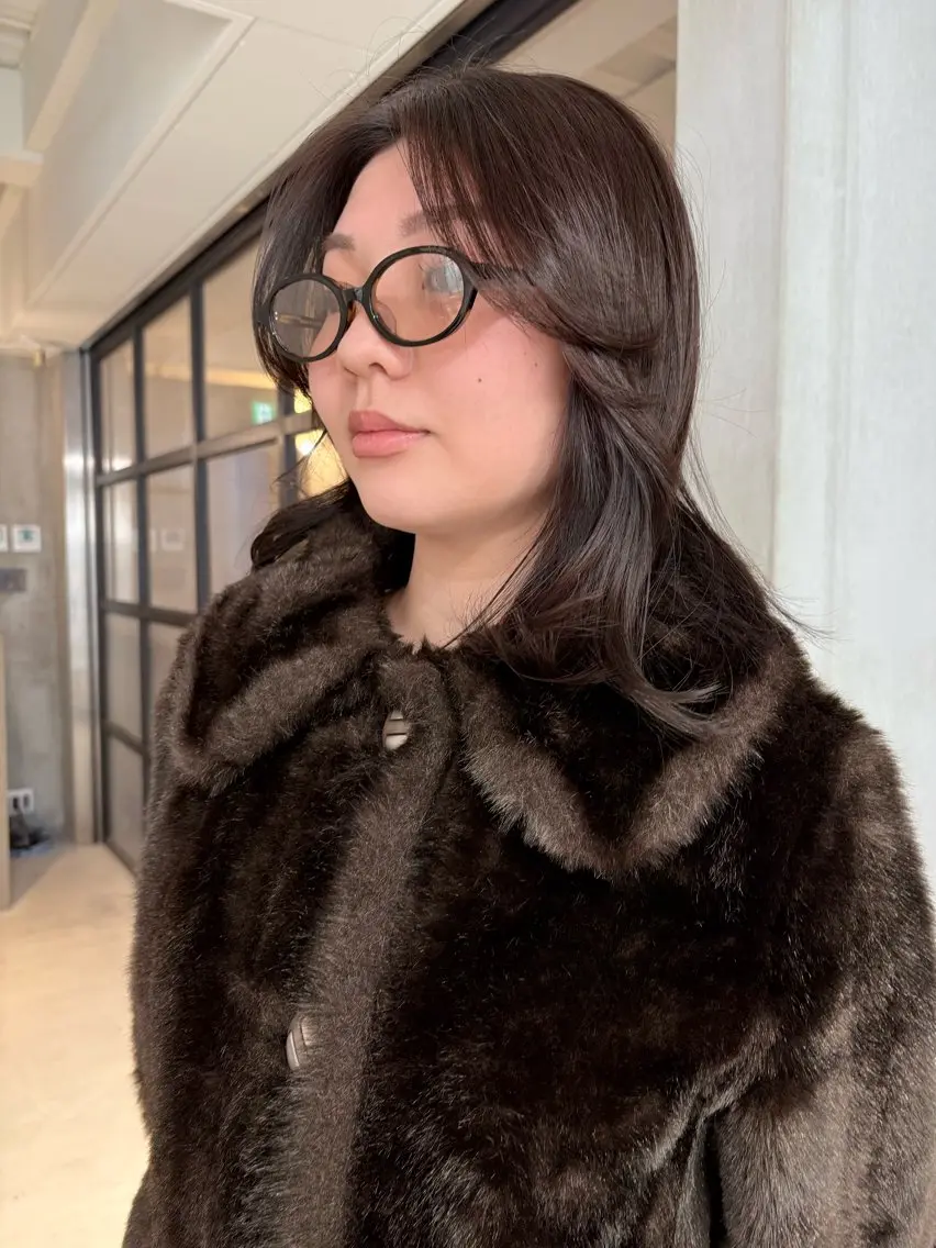 ミディアム マツイ モモノのヘアスタイル