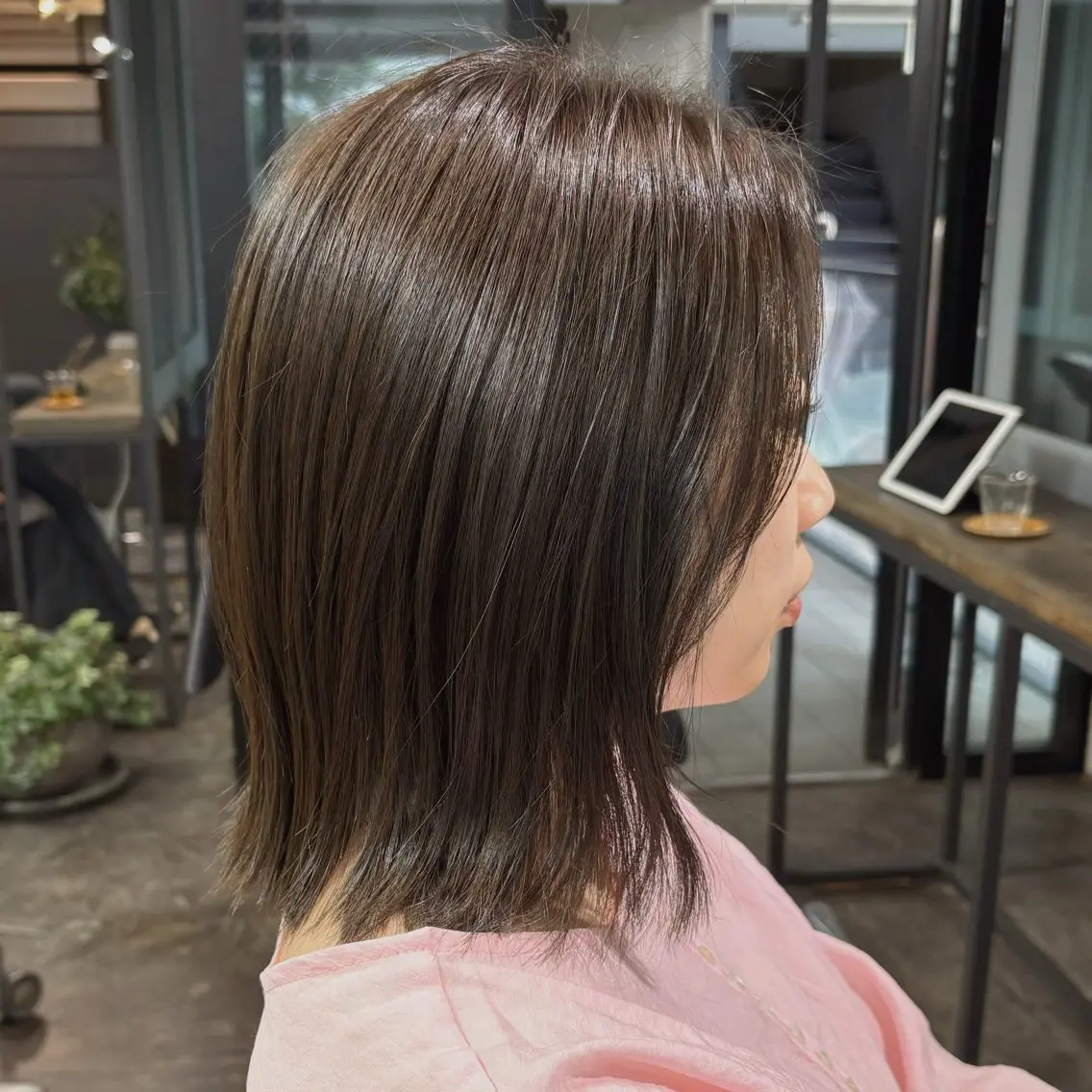 ミディアム カラー ブラウンカラー オリーブブラウン カット ヘアカラー 透明感カラー /髪質改善🫧ユイカのヘアスタイル