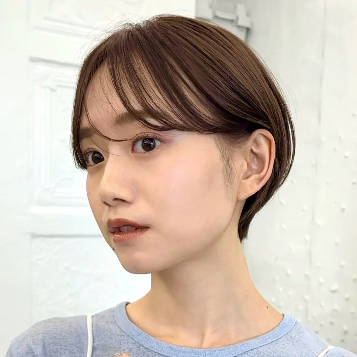ショート カラー 丸みショート アッシュ アッシュブラウン ブラウンカラー シースルーバング カット ヘアカラー トリートメント 顔まわり🥨レイヤー /透明感/水口舞奈のヘアスタイル
