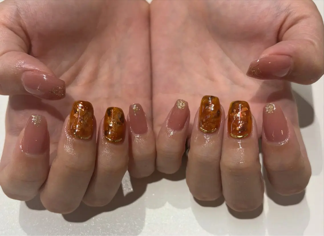 ネイル べっ甲ネイル ハンドネイル NAILSALON ViViのネイルデザイン