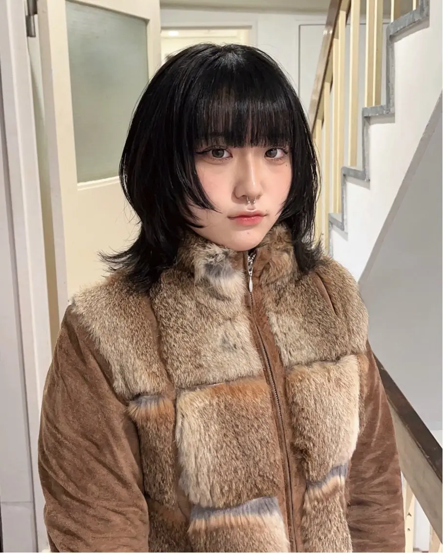 ミディアム 顔周りカット 似合わせカット ウルフカット カット ウルフ/レイヤー /パーマ/島田陽稀のヘアスタイル