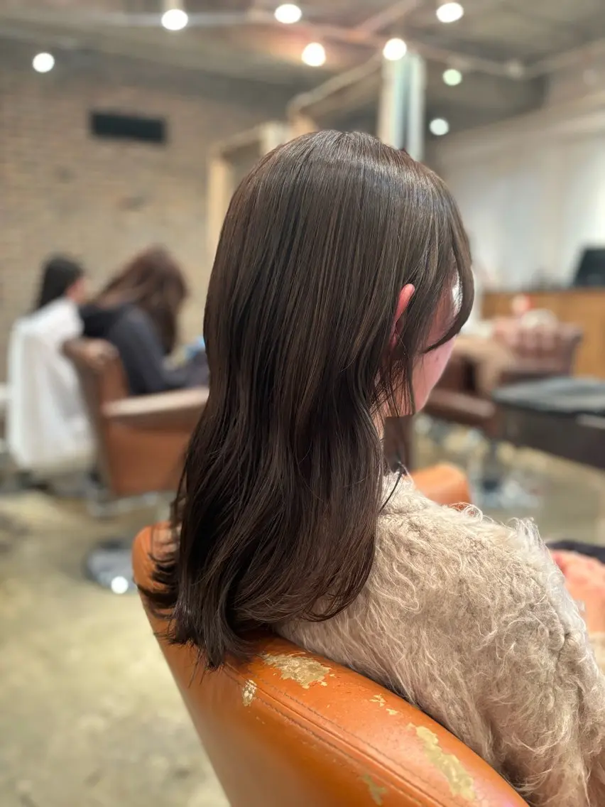 カラー 透明感カラー オリーブカラー 髪質改善カラー ベージュ🤎YUMEのヘアスタイル