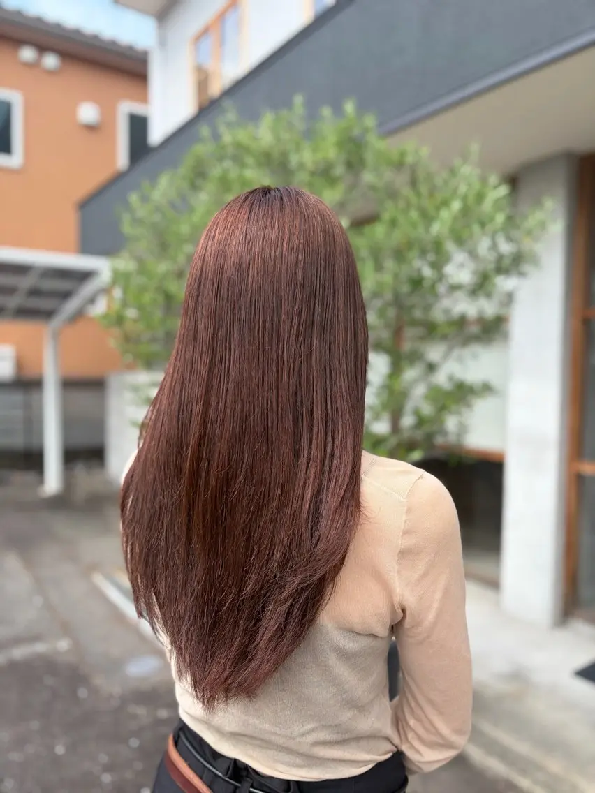 ロング カラー 透明感カラー ヘアカラー momoka オリーブ/ベージュのヘアスタイル