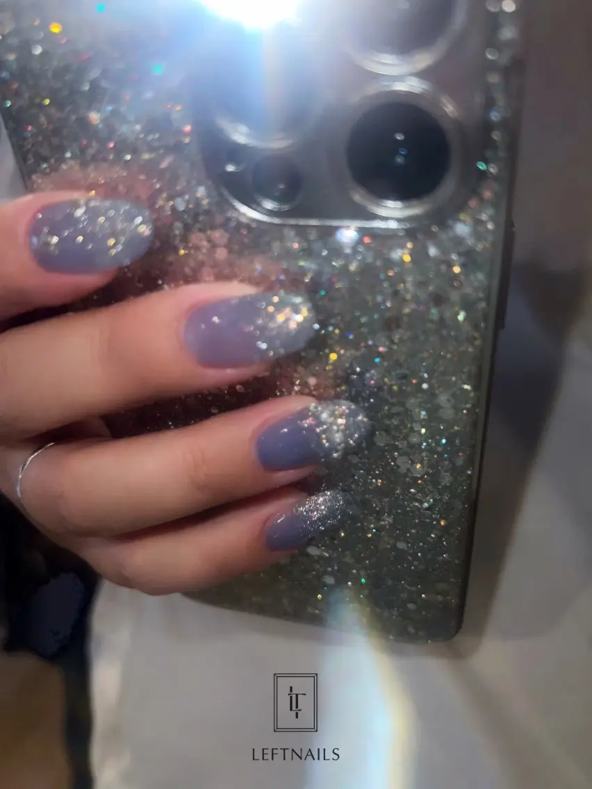 ネイル フラッシュネイル グラデーション ハンドネイル LEFTNAILS フィルインニュアンスのネイルデザイン