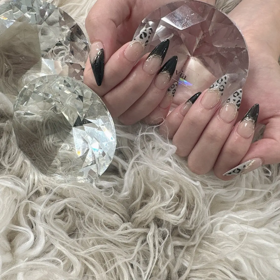 ネイル フレンチネイル lavia🖤 ayumiのネイルデザイン