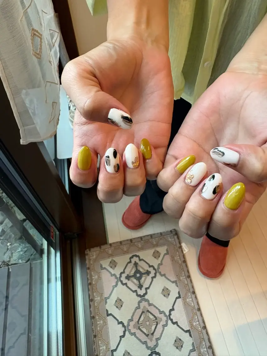 ネイル ハンドネイル Slow.Nail Tomomiのネイルデザイン
