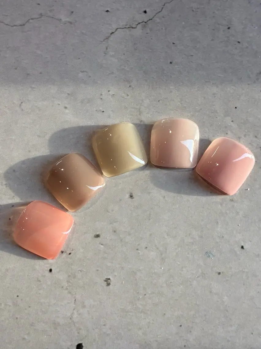 【オフなし】【フット】オンリーワンのワンカラー🫧¥4,400（120分​〜​150分）カラーをお作りします🫧プロ商材使用の写真