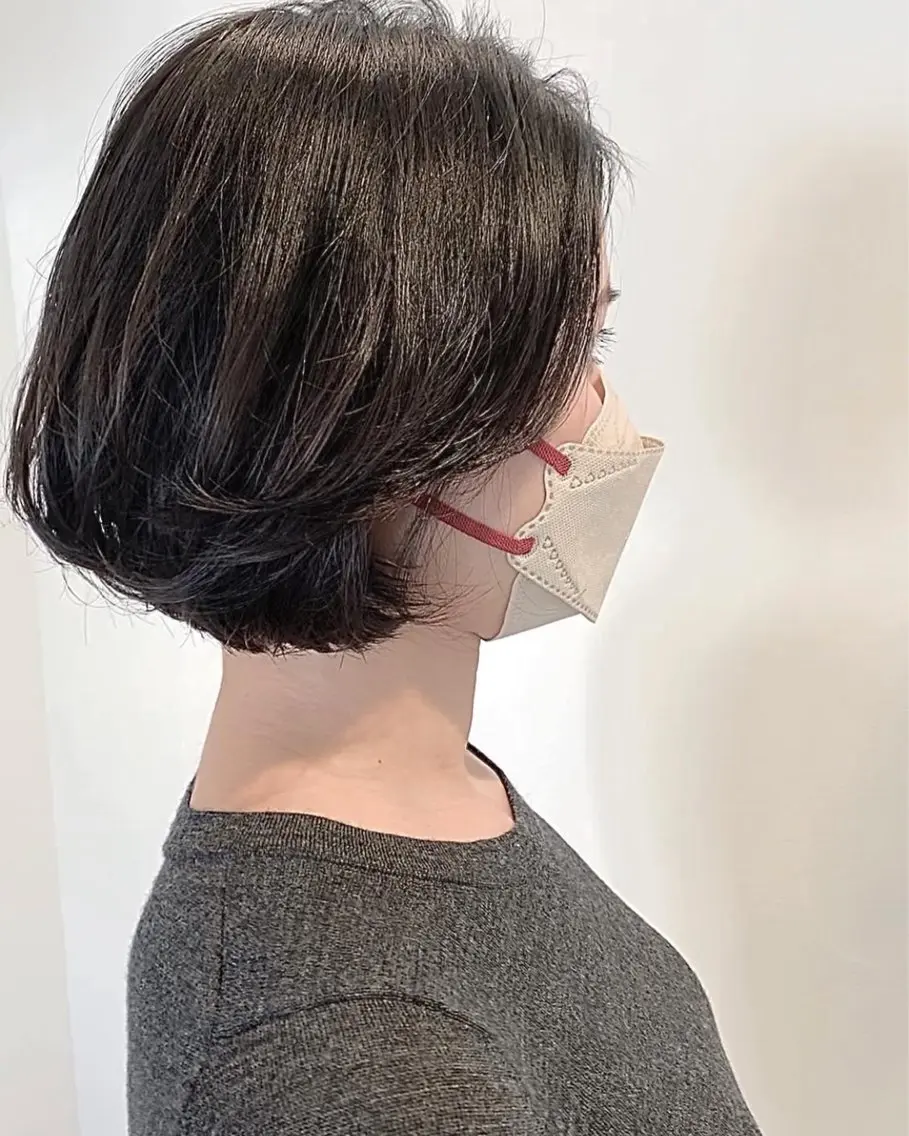ミディアム カット ヘアカラー トリートメント milis 知崎春奈のヘアスタイル