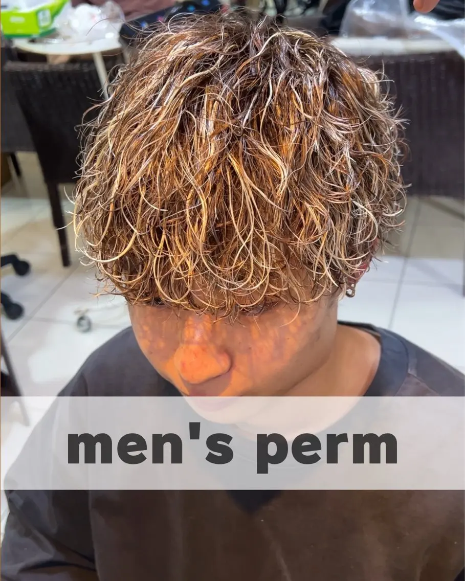 『初回限定』men'sカット+波巻きパーマの写真