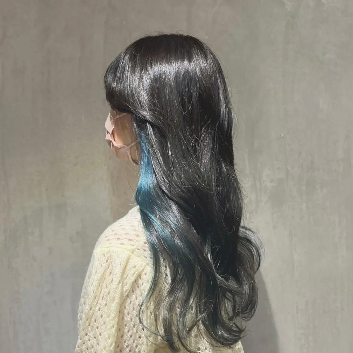 ロング カラー ヘアアレンジ 🤍透明感カラー︎ 🤍YUURI🤍のヘアスタイル