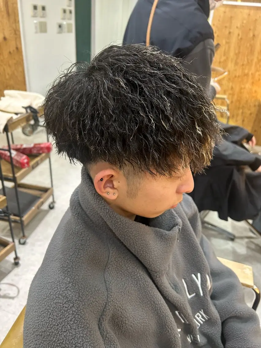 パーマ ヘアアレンジ メンズ カット パーマ 《海外ヘア特化》 早川 愛斗のヘアスタイル