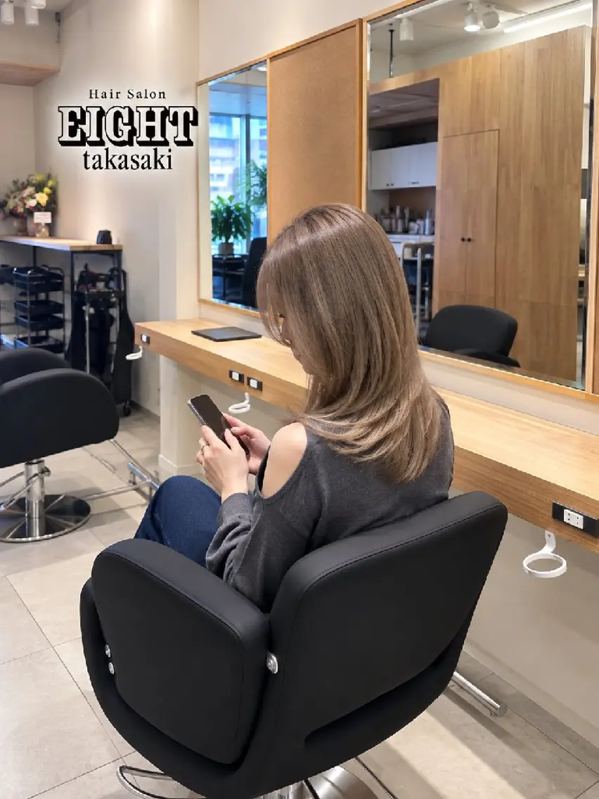 セミロング カラー バレイヤージュ ブリーチ ダブルカラー ハイライトカラー インナーカラー ヘアカラー トリートメント 韓国風レイヤーカット 荒井太郎のヘアスタイル