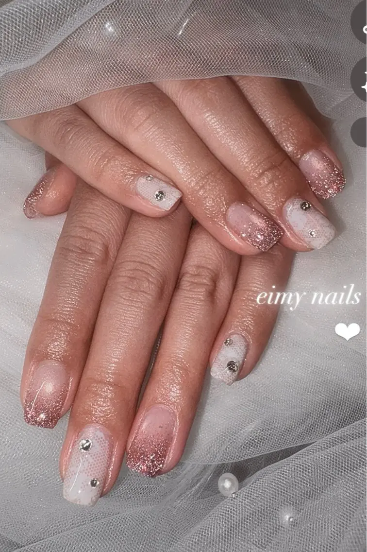ネイル ボルドー フラッシュネイル グラデーション レース ラメ(グリッター) ハンドネイル eimy nails♡のネイルデザイン