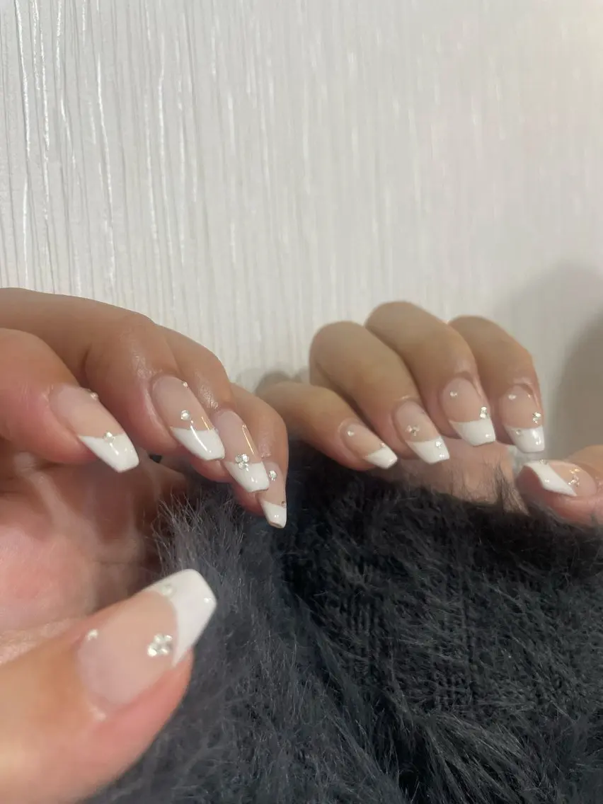 ネイル フレンチネイル U_Nail シンプル専門店のネイルデザイン