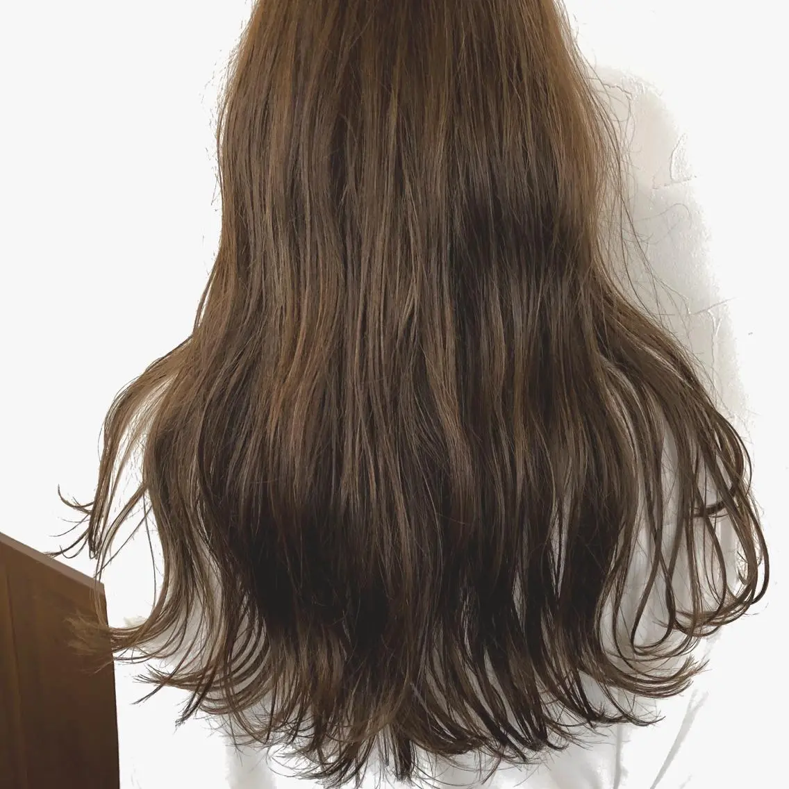 ロング カラー ヘアアレンジ ベージュカラー ハイライトカラー ハイライト LEAP MISAの眉毛・アイブロウイメージ