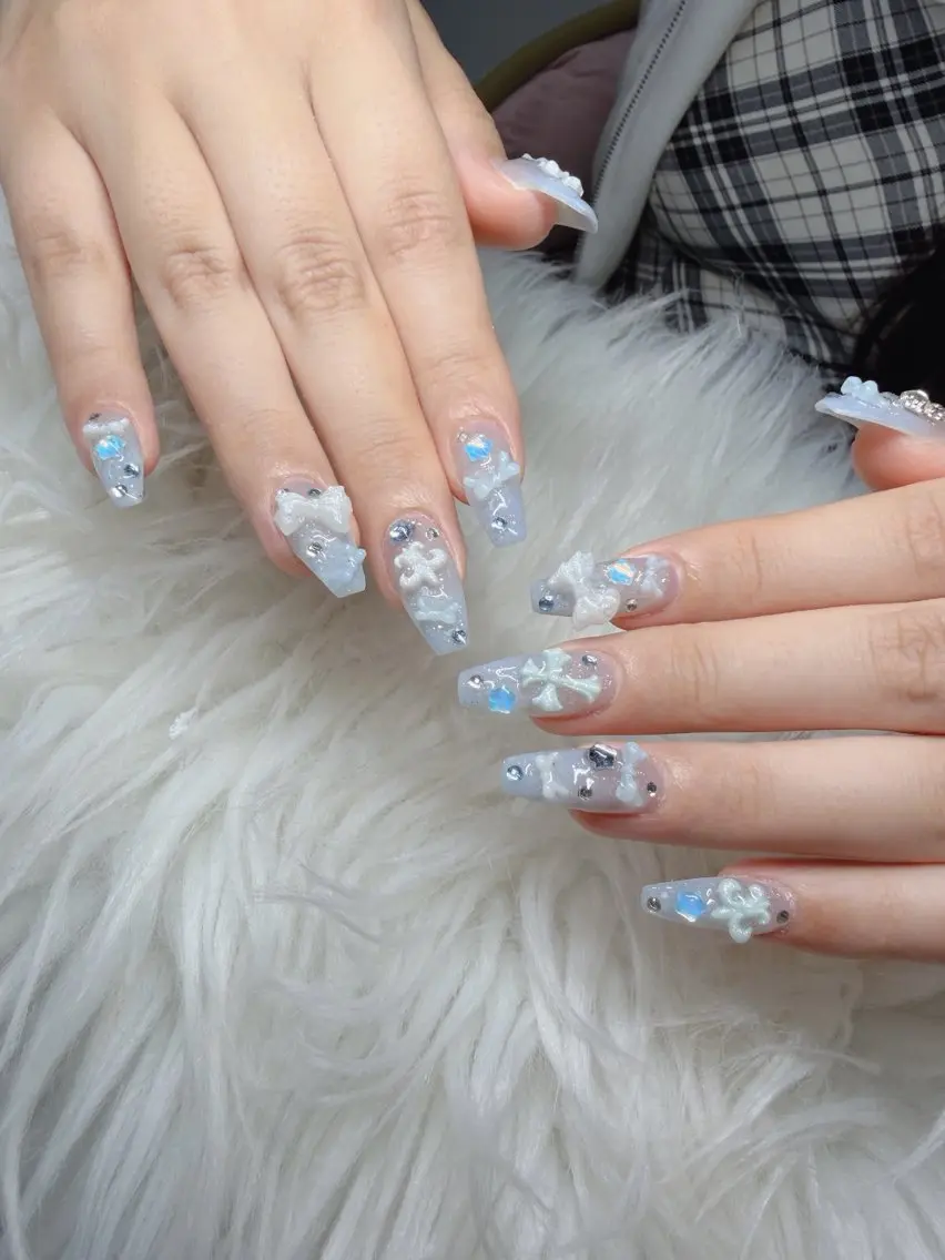 ネイル Lee Nailsのネイルデザイン