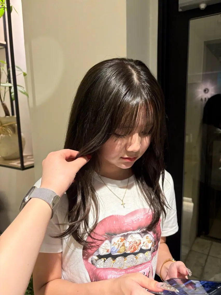ロング カラー ヘアカラー SHEAaoyama イソダハルカのヘアスタイル
