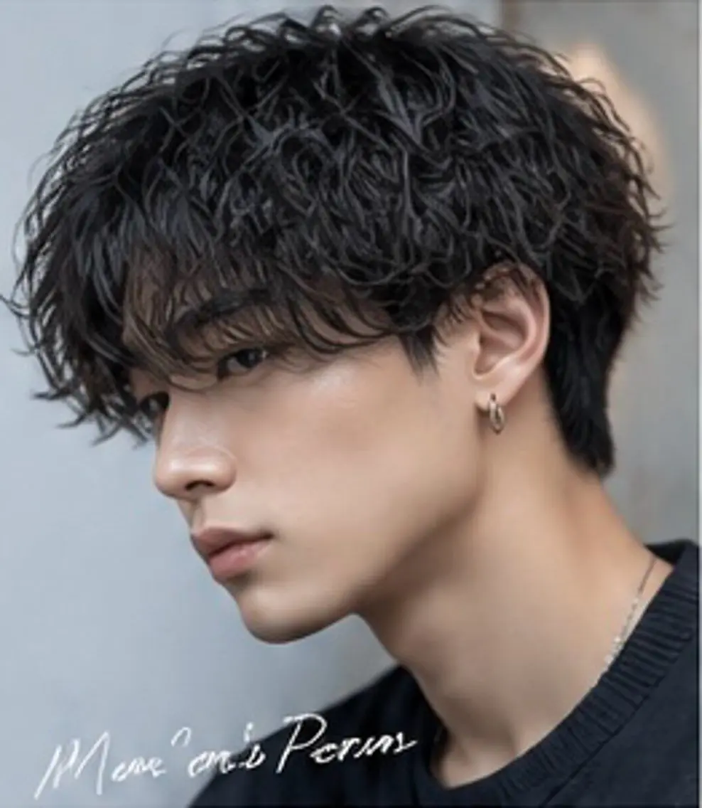 ショート パーマ メンズ 瀬尾 海也のヘアスタイル