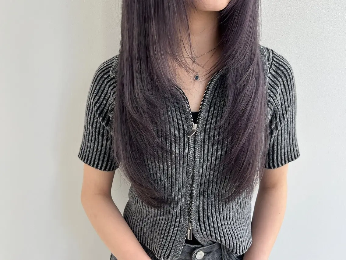 ロング 透明感カラー🍃 レイヤースタイル✨葵のヘアスタイル