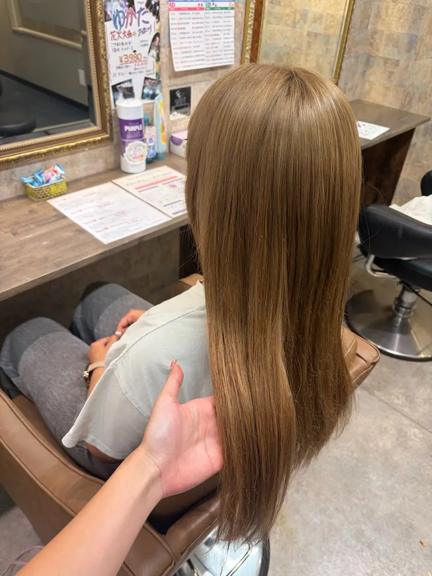 ロング ロング エクステ 前田 みのりのヘアスタイル