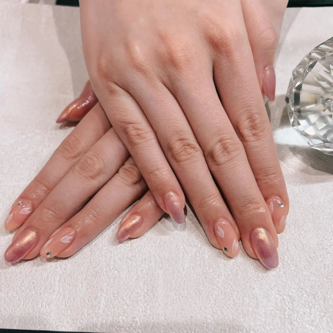ネイル ハンドネイル 長谷川 奈緒美のネイルデザイン