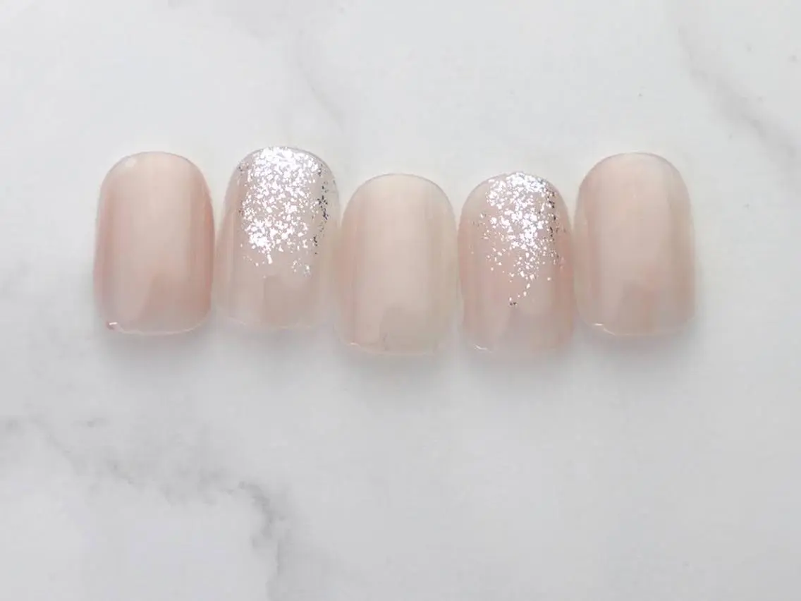 ネイル シンプルネイル yura.I DEE yabaのネイルデザイン