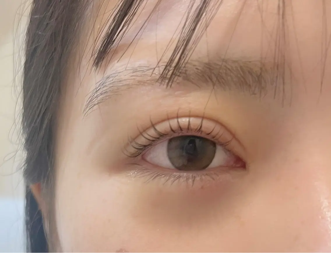 マツエク・マツパ Cカール トキ ナナカの眉毛・アイブロウイメージ