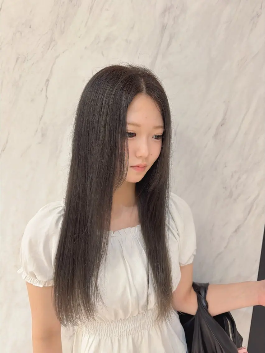 カラー 透明感カラー ハイトーンカラー ヘアカラー 竹之内 夢羅のヘアスタイル